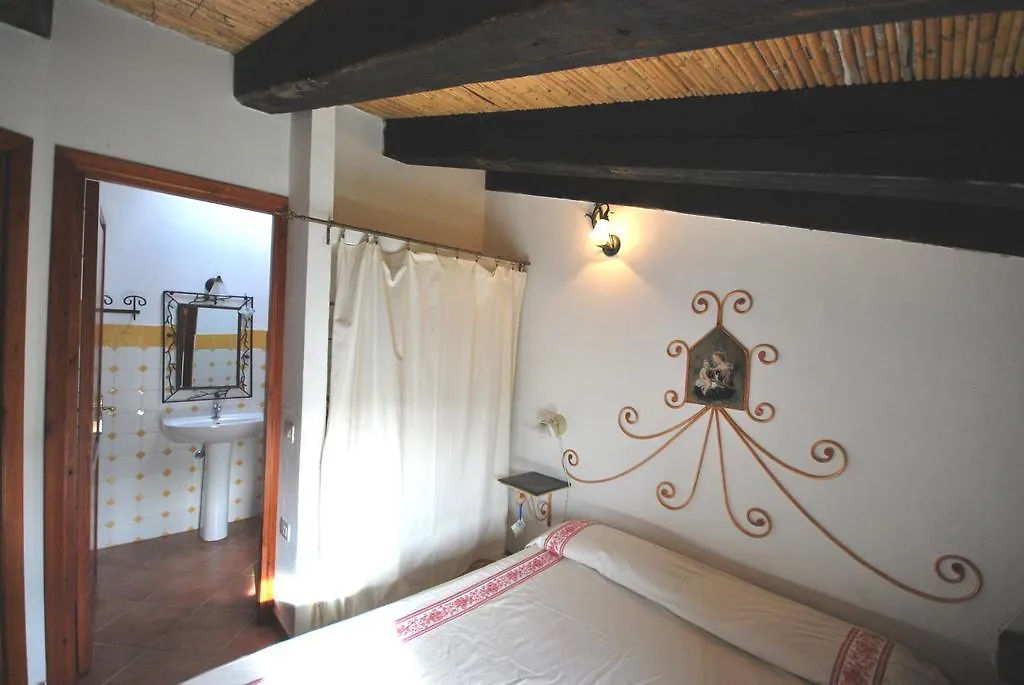 Lu Stazzu Di Tarraolta Aparthotel Vignola Mare Italië